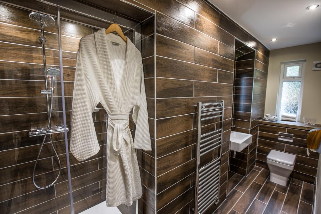 Birches Brow Boutique Guestrooms Aughton Bagian luar foto